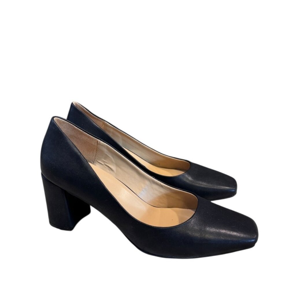 NATURALIZER classic black heel pump Size 12 EUC